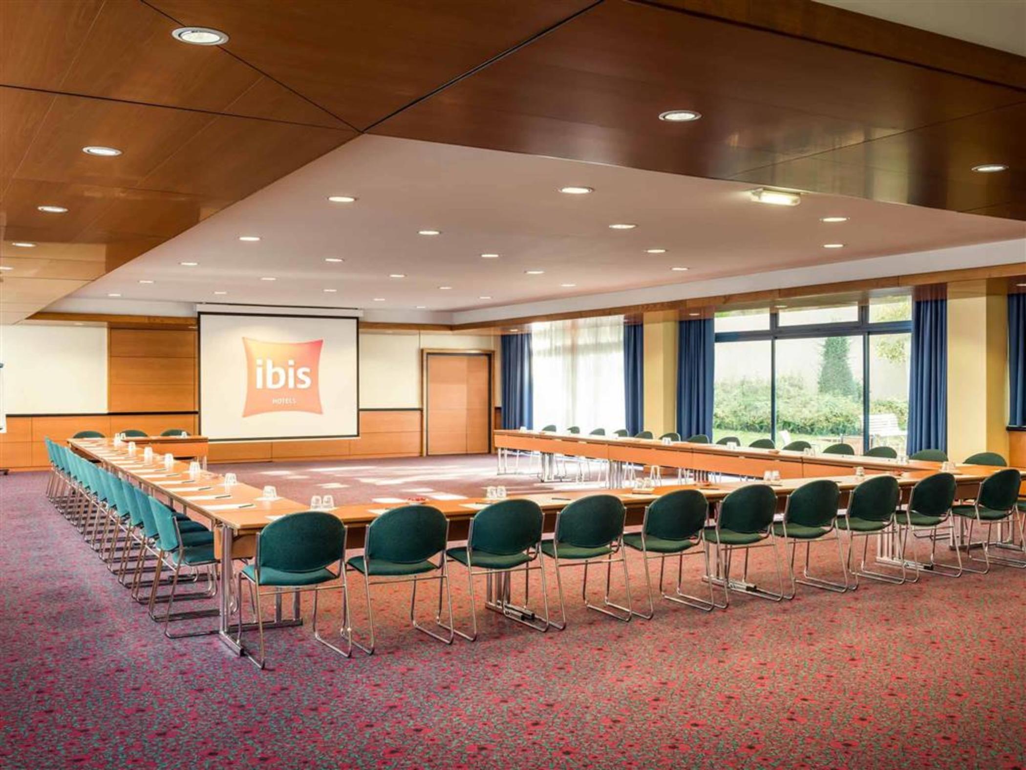 Ibis 17 Clichy-batignolles Hotel París